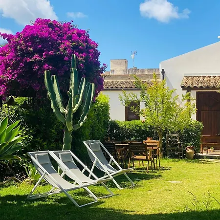 Stagnone Area Zero B&B 3*