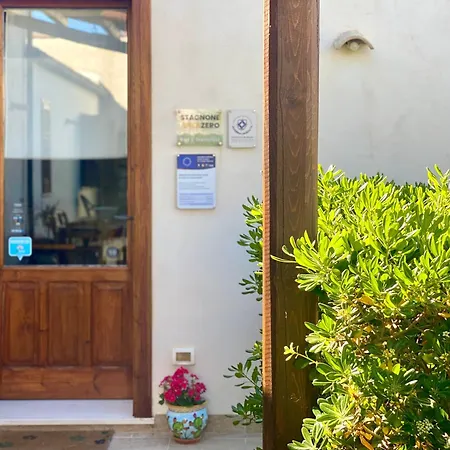 Stagnone Area Zero Bed & Breakfast