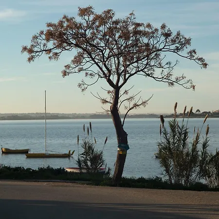 Stagnone Area Zero Alojamento de Acomodação e Pequeno-almoço Birgi Vecchi